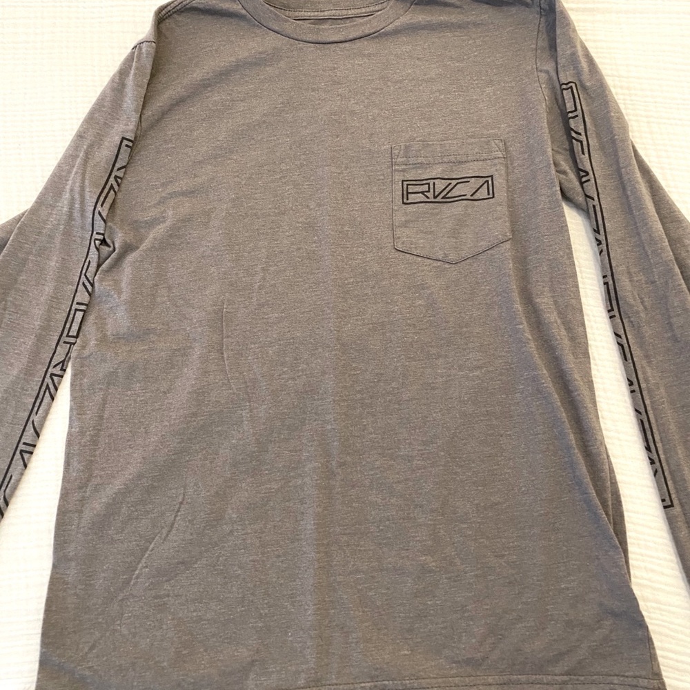 RVCA long sleeve grey tee